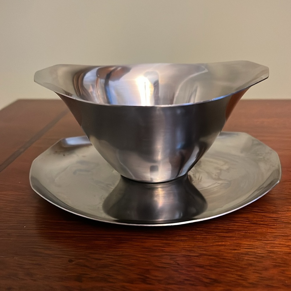 Vintage Kingsford Stainless Steel Pedestal Gravy Boat Bowl Dish 1970's